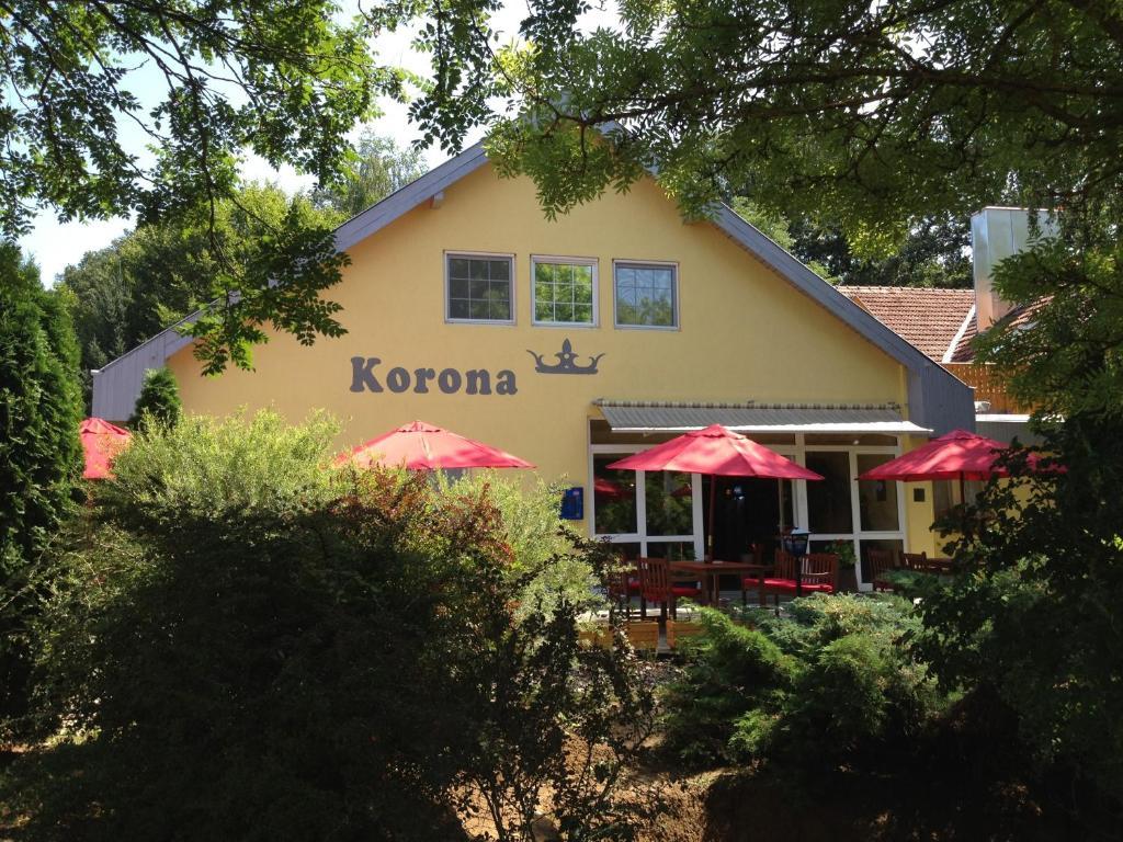 Korona Szallo Nagykanizsa Exterior photo